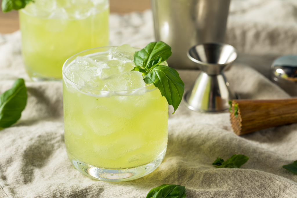 Gin Basil Smash » Cocktail Rezept Und Zubereitung