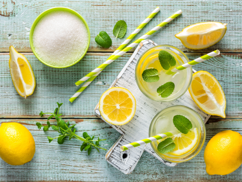 Gin Fizz » Cocktail Rezept & Zubereitung